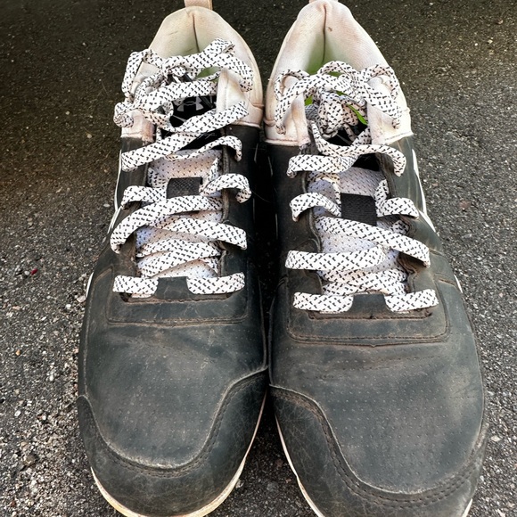 Girls UA softball cleats (size 6.5), fastpitch helmet (M/L), and Rawling Glove - Picture 3 of 11